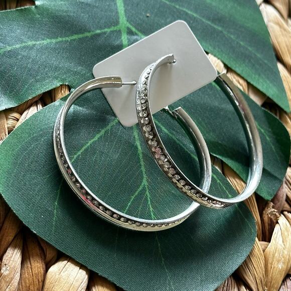 BOGO FREE SILVER HOOP EARRINGS CRYSTALS - Picture 1 of 5